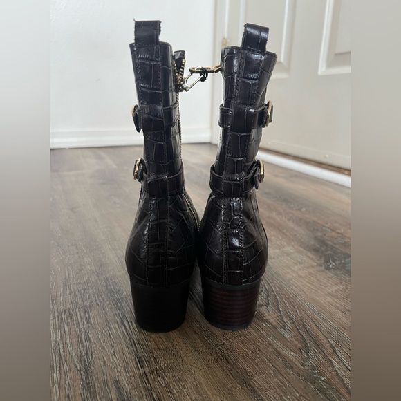 Talbot Booties size 9 - Picture 6 of 8